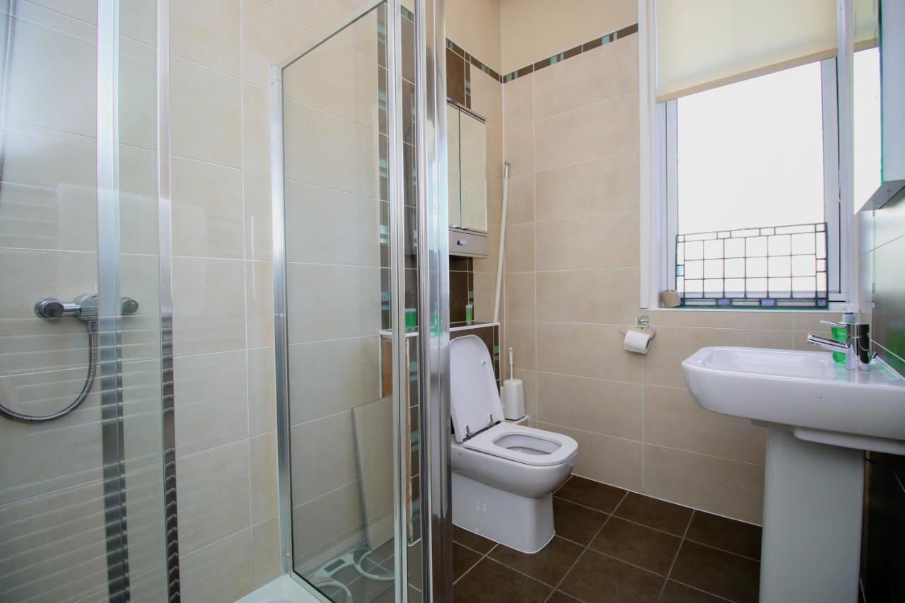 Glasgow Guest House Extérieur photo