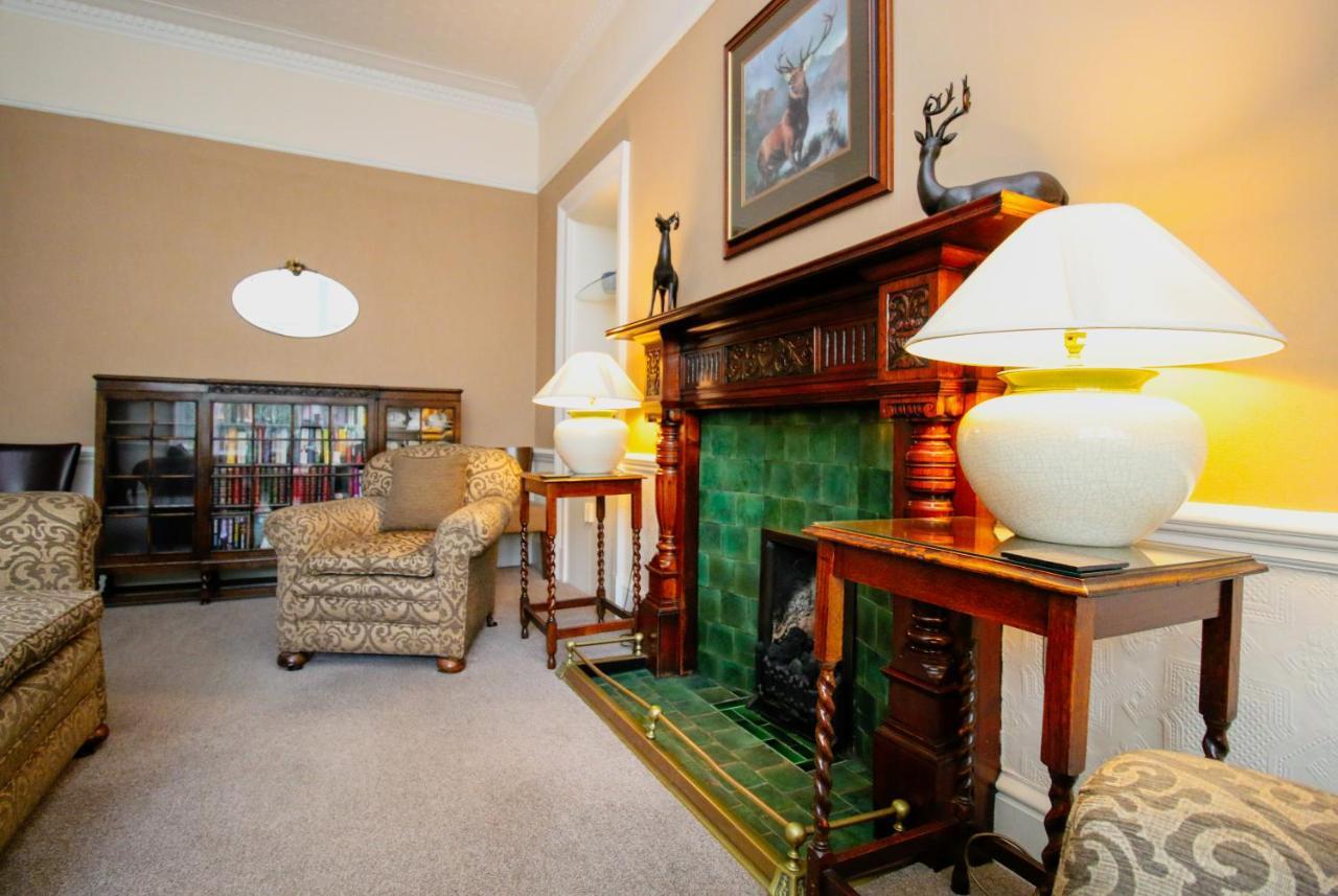 Glasgow Guest House Extérieur photo