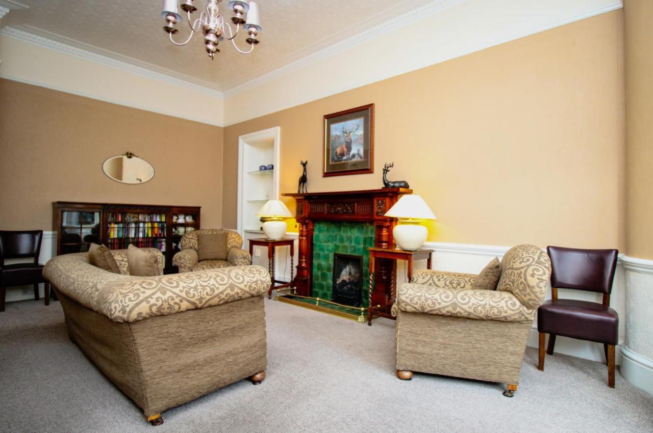 Glasgow Guest House Extérieur photo